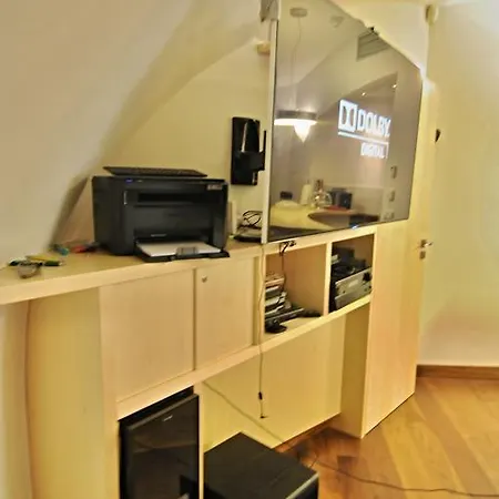 Apartment Trziste Prague Exterior photo