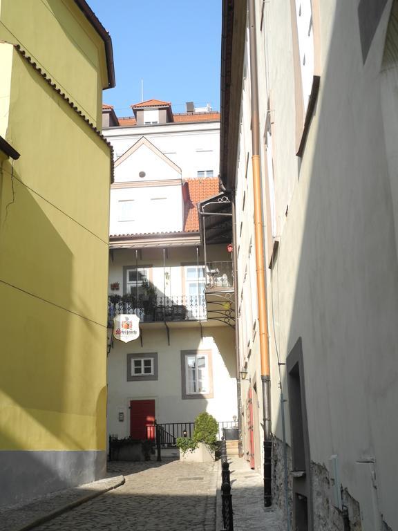 Trziste * Praga